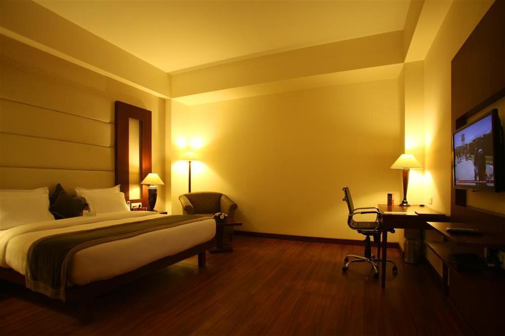 Continent Nakodar Hotel & Resorts 部屋 写真
